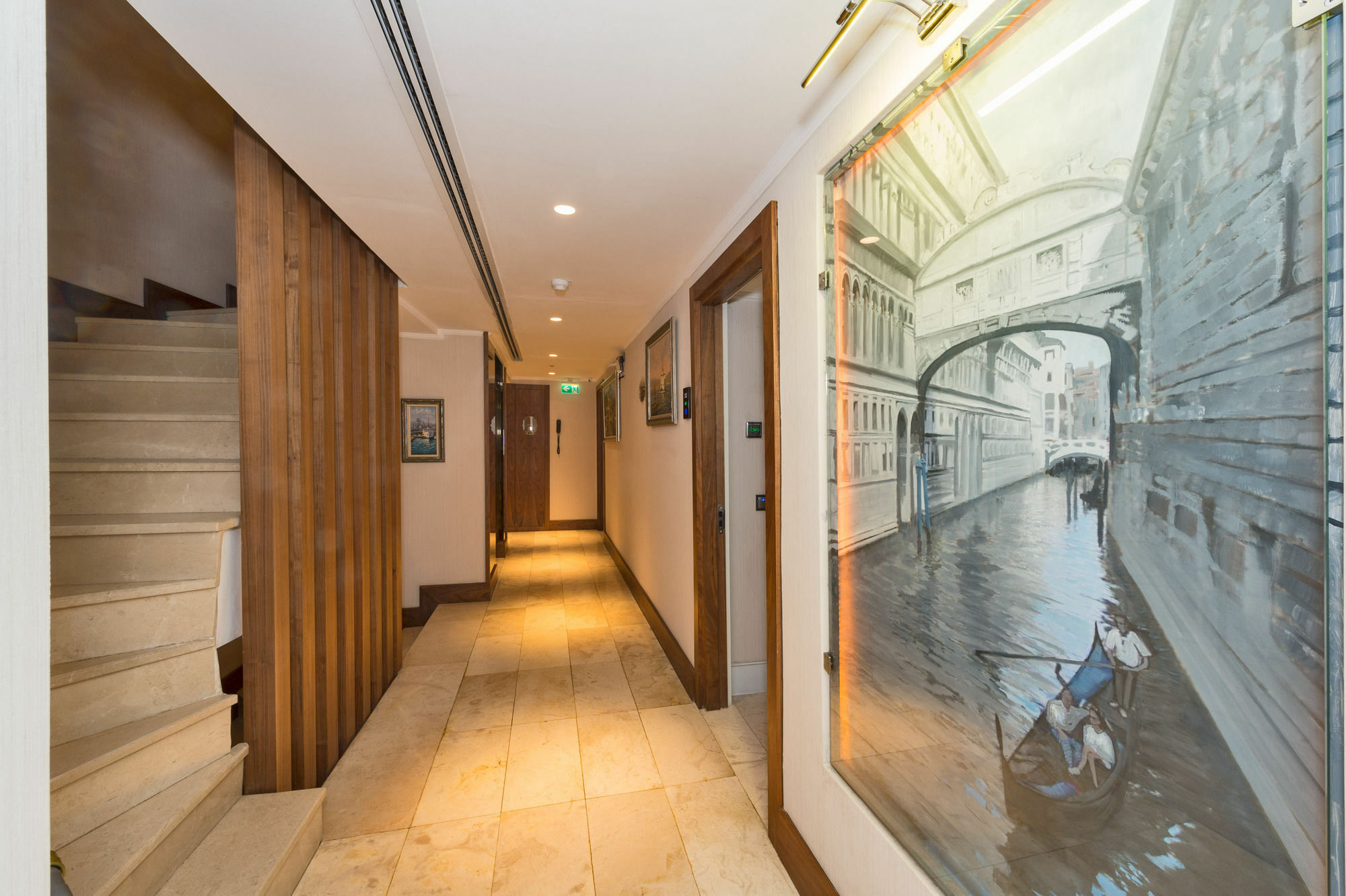 Darkmen Hotel Истанбул Екстериор снимка