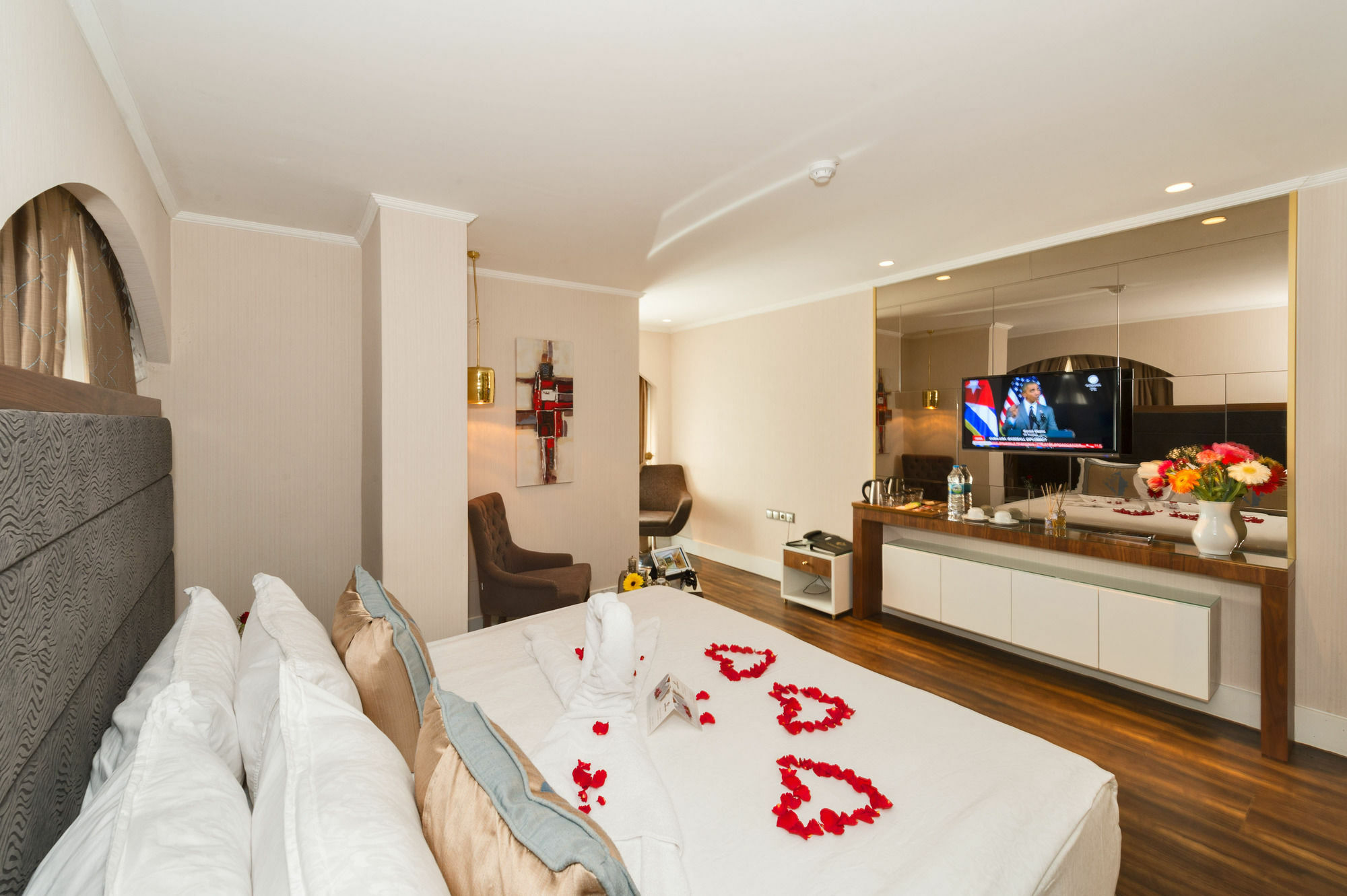 Darkmen Hotel Истанбул Екстериор снимка